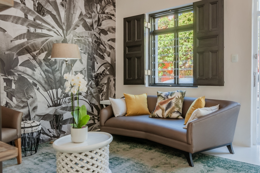 To Let 2 Bedroom Property for Rent in Green Point Western Cape